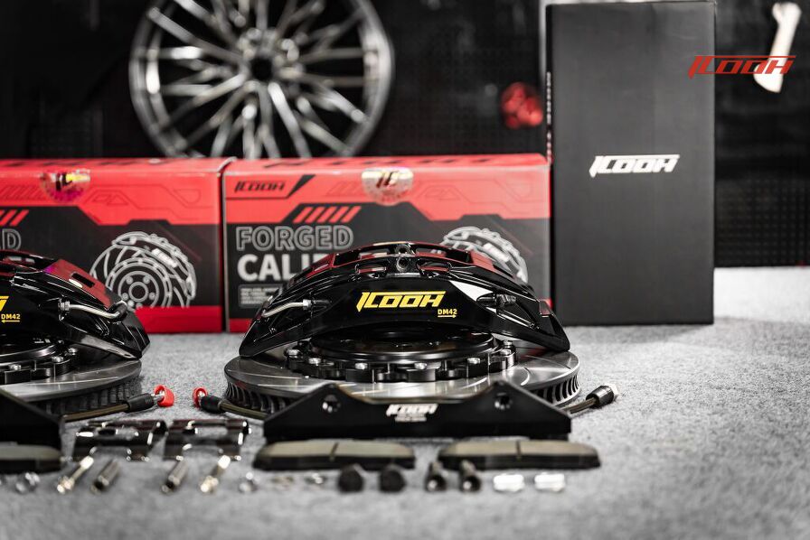 What’s the Difference Between Calipers and Brake Pads?