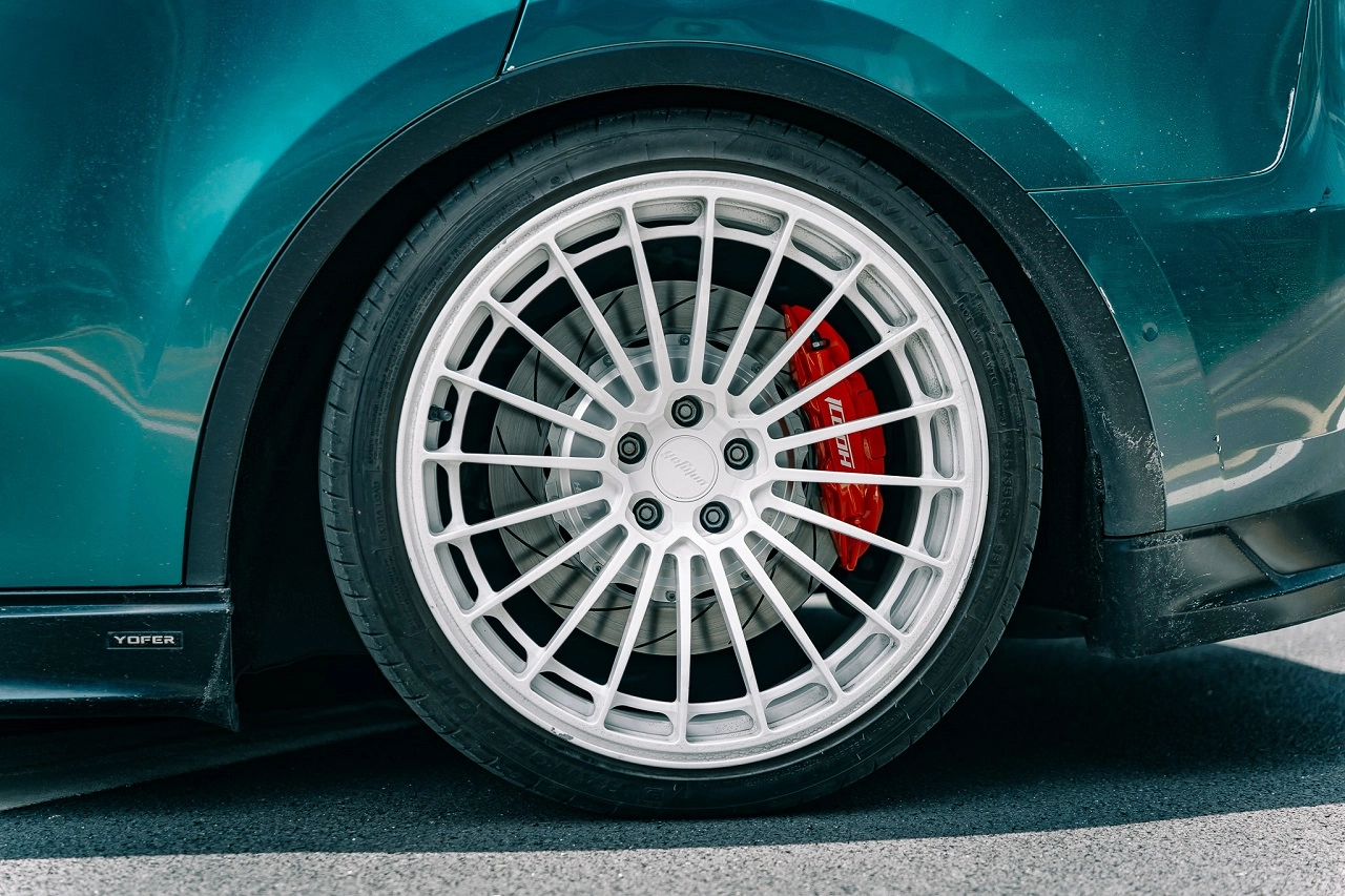 how to fix a stuck brake caliper - ICOOH