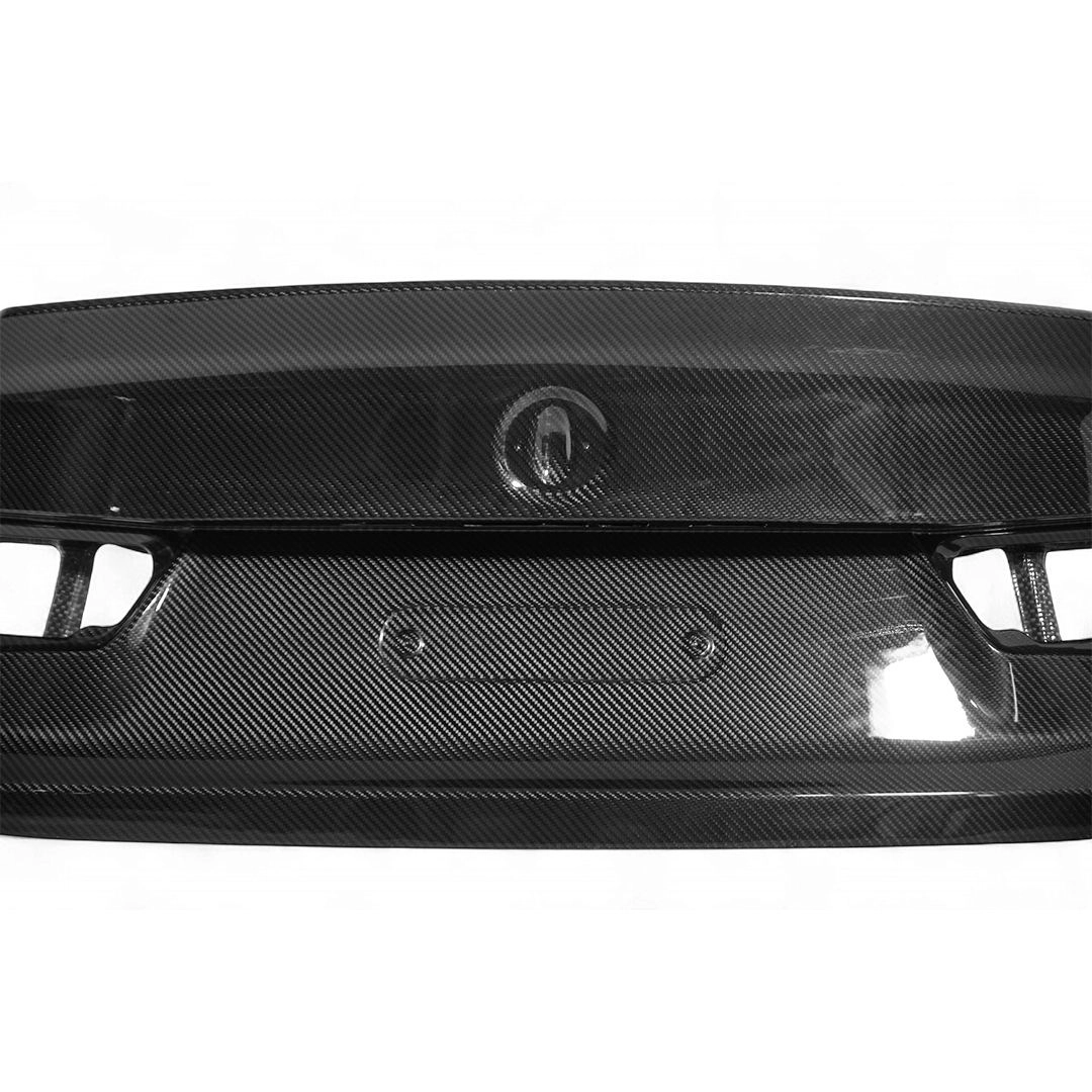 Portellone posteriore in fibra di carbonio per il 2021 - ICOOH