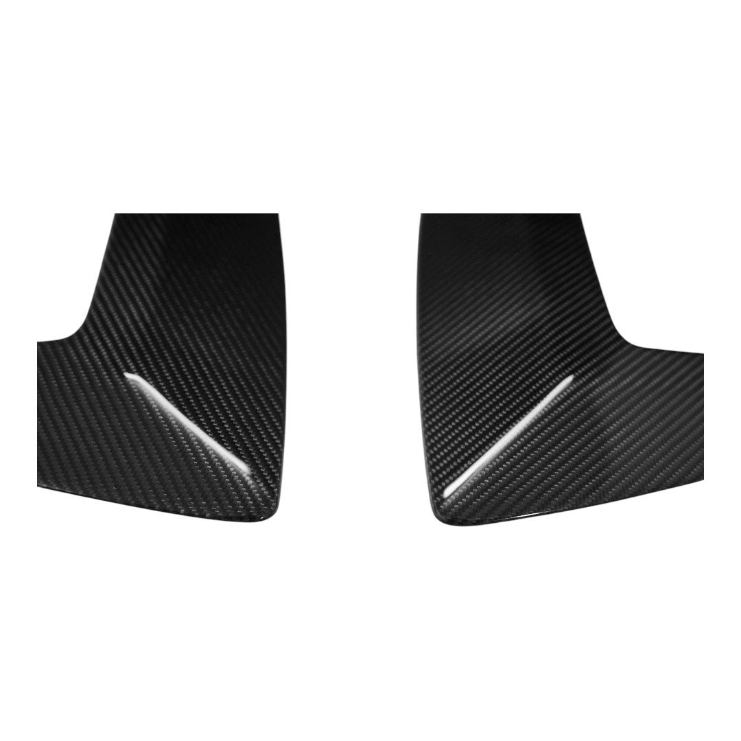 Corvette C8 carbon fiber door handle display - ICOOH