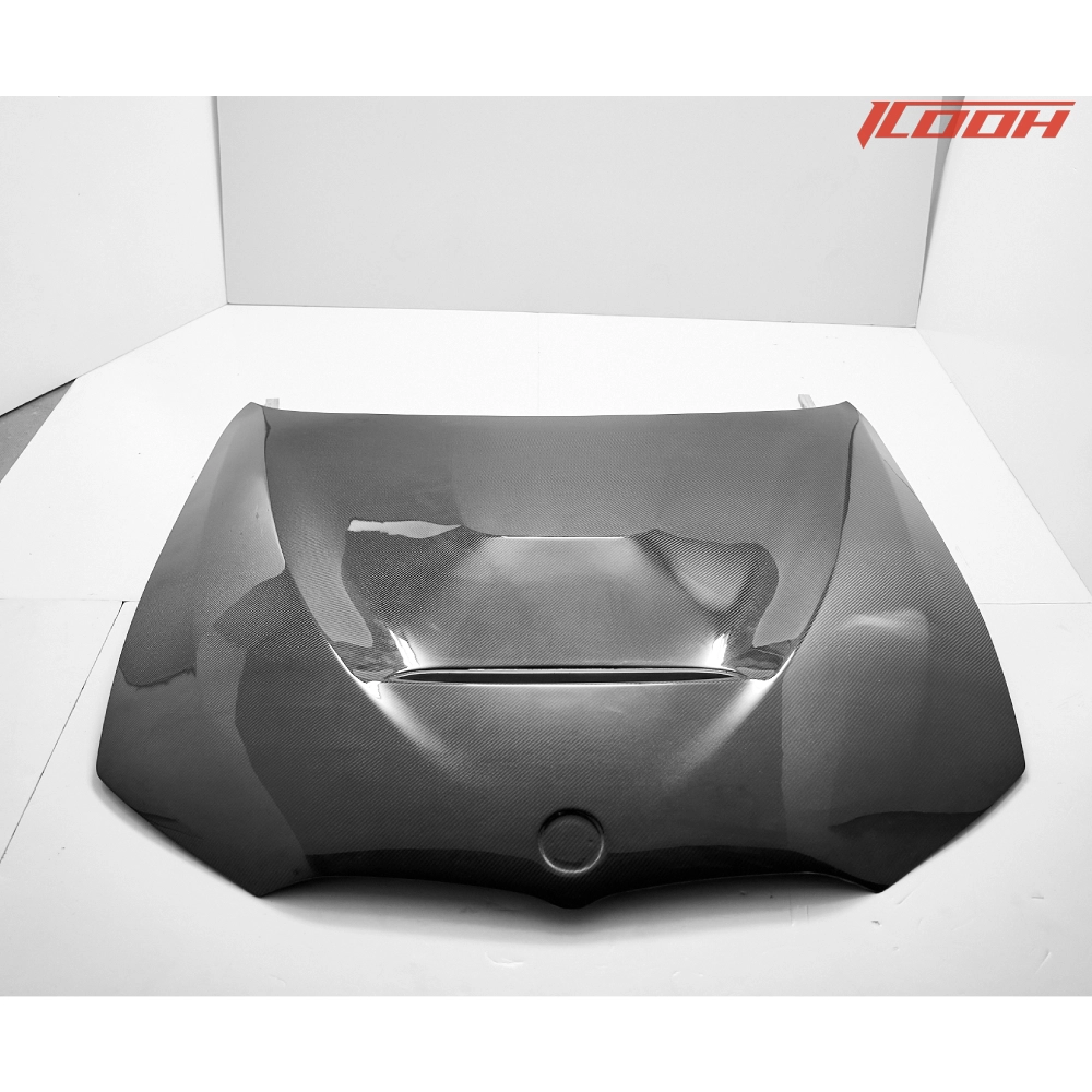 Cofano in fibra di carbonio G20 Serie 3 GTS - ICOOH Cofano in fibra di carbonio G20 Serie 3 GTS - ICOOH