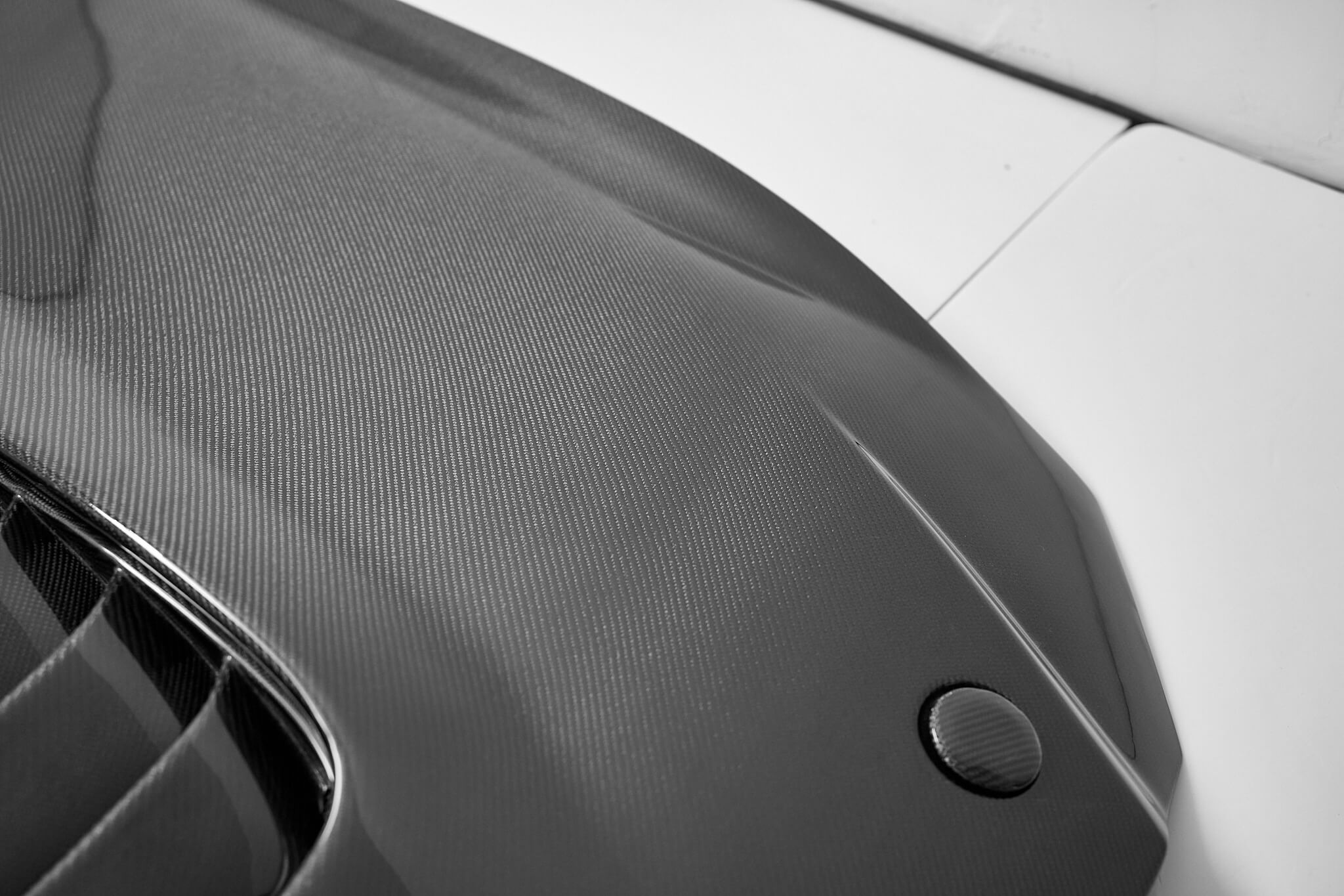 Mustang 001 Carbon Fiber Hood - ICOOH