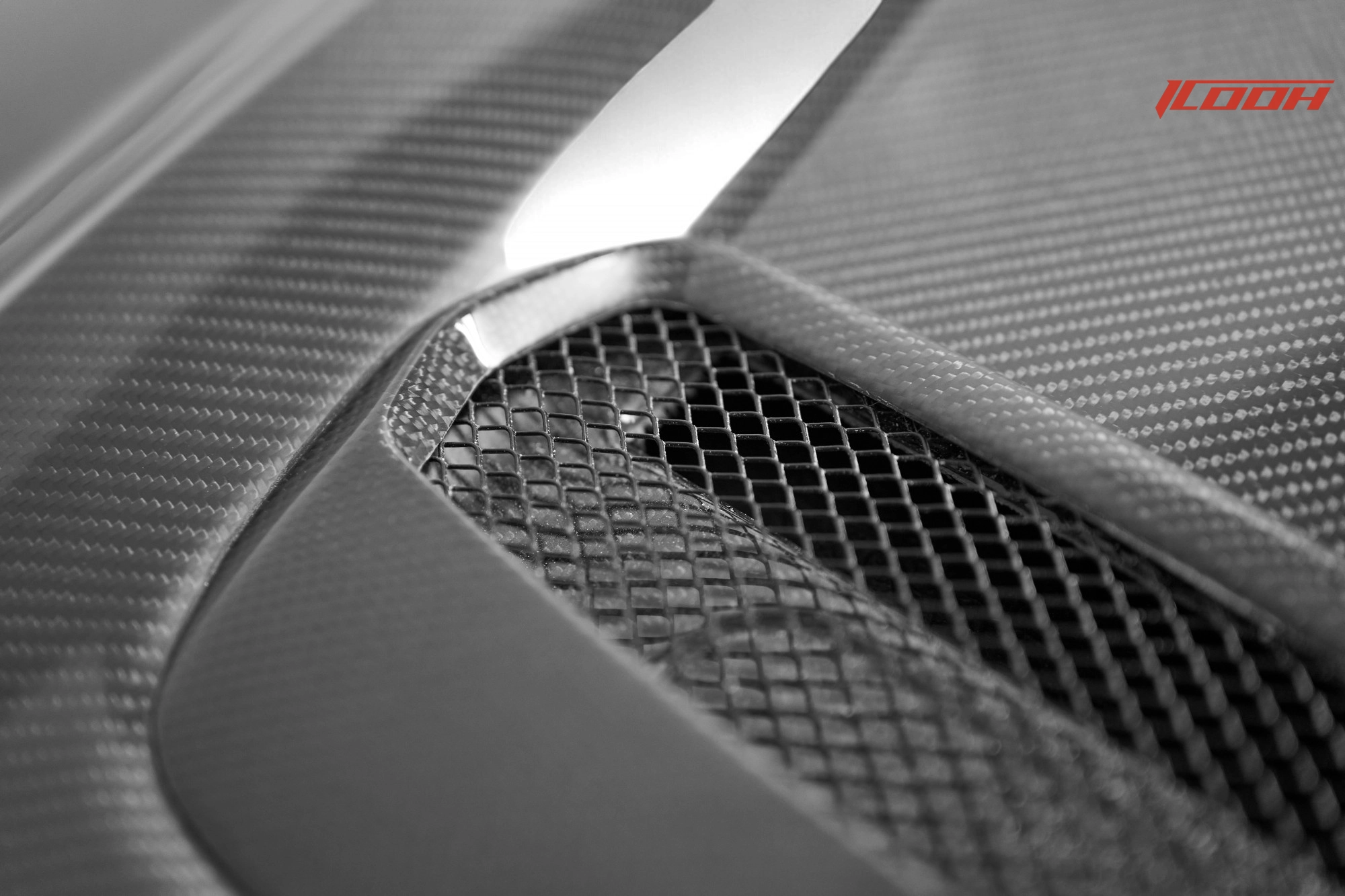Mustang 002 carbon fiber hood details - ICOOH Mustang 002 carbon fiber hood details - ICOOH